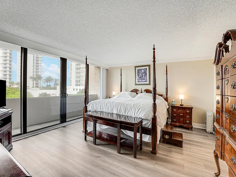 4200 N Ocean Dr #2-306 — Photo 12