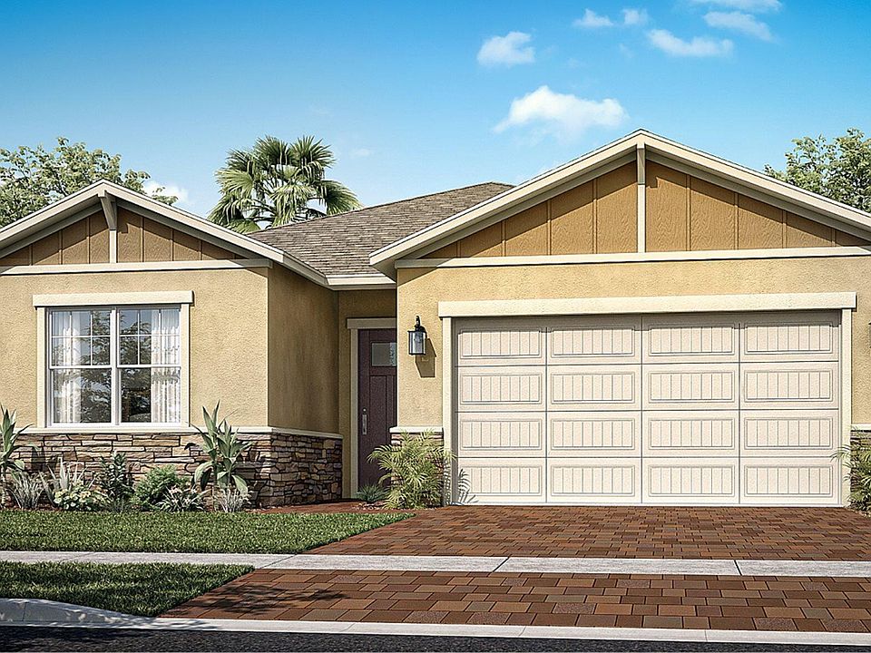 1st image of 1304 SE Crosswood Way