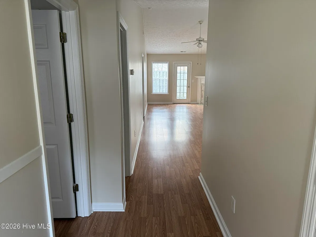 Building Photo - 127 Nathan Tisdale Ln