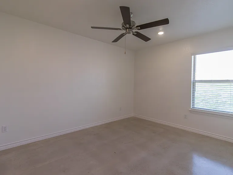 1230 Lehmann Dr #A — Photo 12