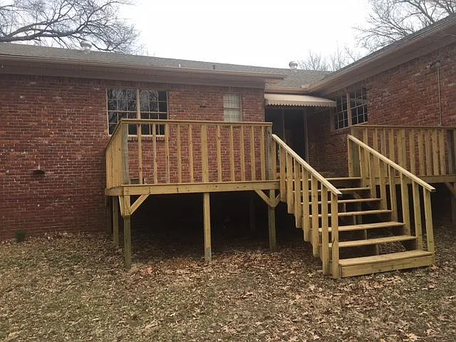 3 bed, 2600 sqft, $2,659 — Photo 2