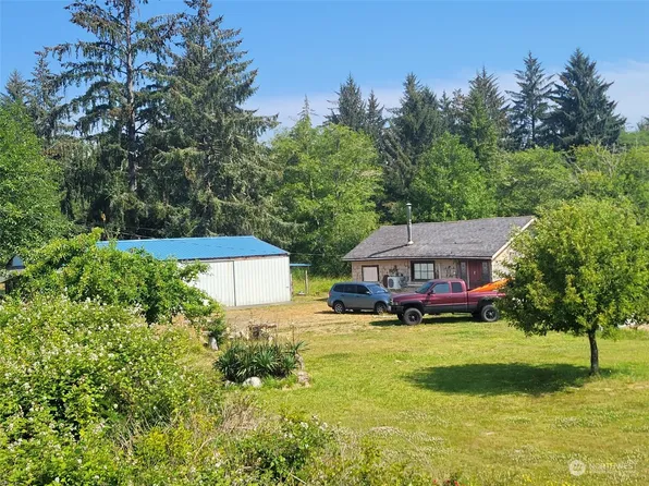 36 Panhandle Road, Hoquiam, WA 98550