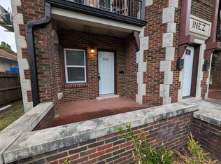2206 E 7th St, Tulsa, OK 74104