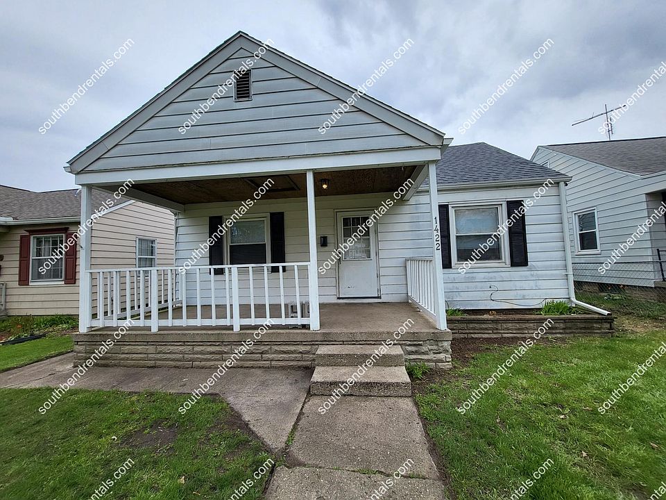 1st image of 1422 College St