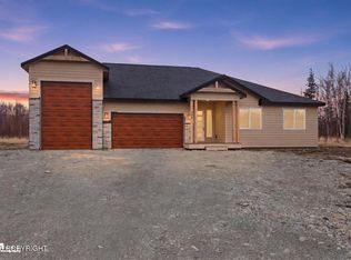 392 W Dorothy Jean Dr, Wasilla, AK 99654