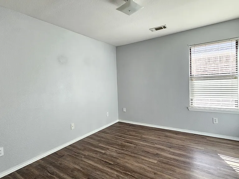 4305 Grassmere Rd — Photo 22