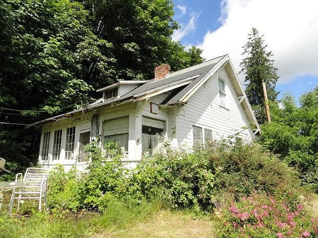 2nd image of 9316 Glencove Rd N