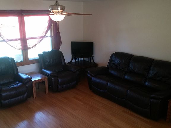 4th image of 33275 W 88th Ter