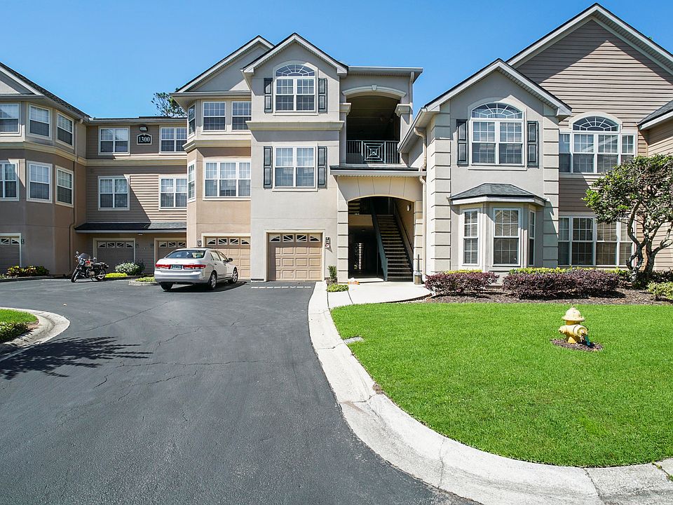1st image of 13810 SUTTON PARK Drive #1333