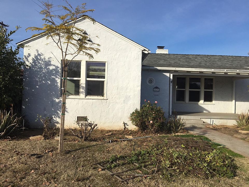 1st image of 819 E Carmen Ave