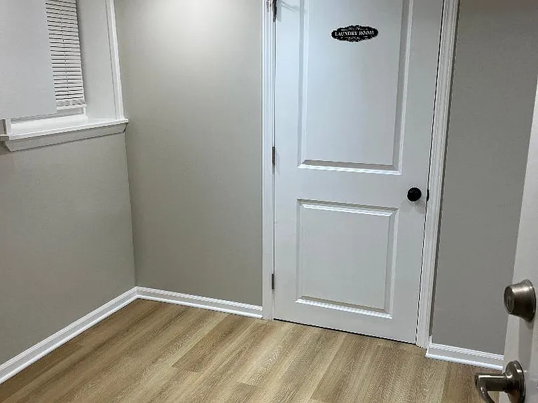 4523 N Keokuk Ave #BASEMENT — Photo 13
