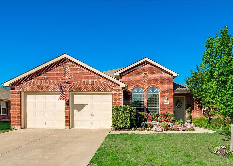 1st image of 214 Aspenwood Trl