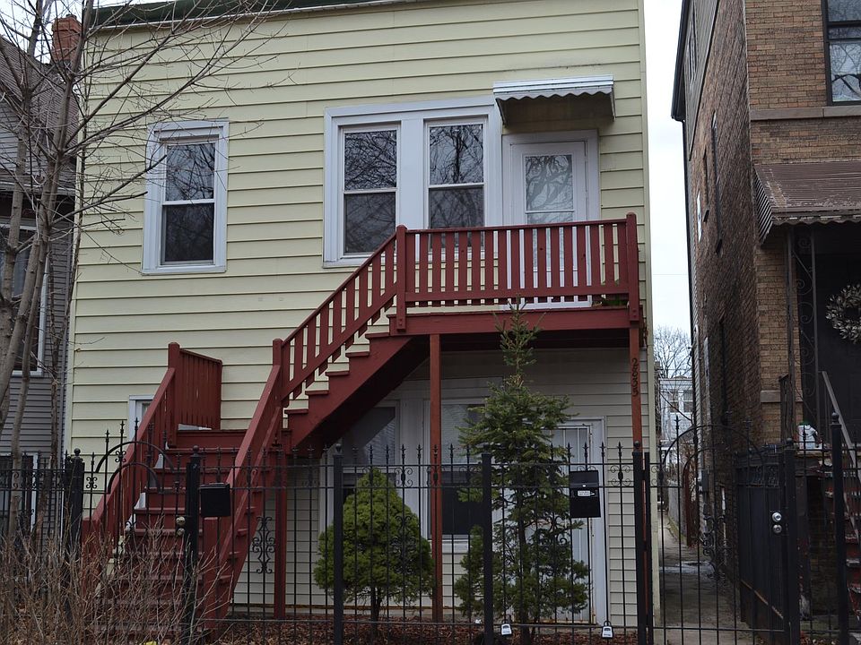 1st image of 2835 N Hamlin Ave #1