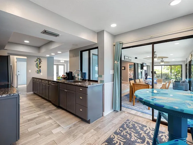 3336 Tripoli Blvd — Photo 3