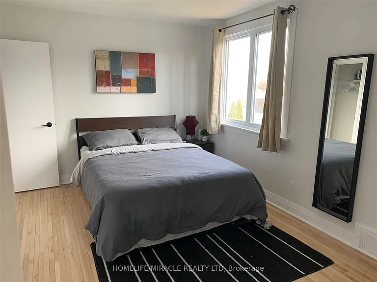 5644 Hanan Ave — Photo 8