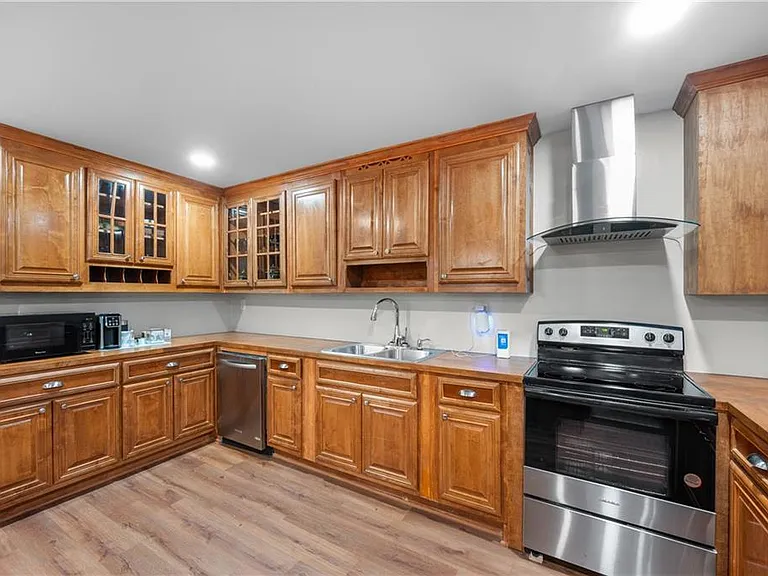 460 Peyton Rd SW #B — Photo 7