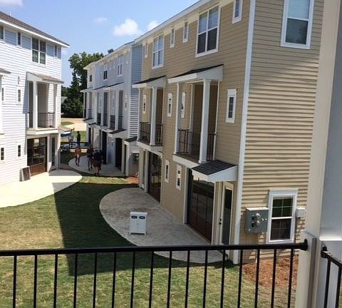 5th image of 107-B Oxford Square Blvd