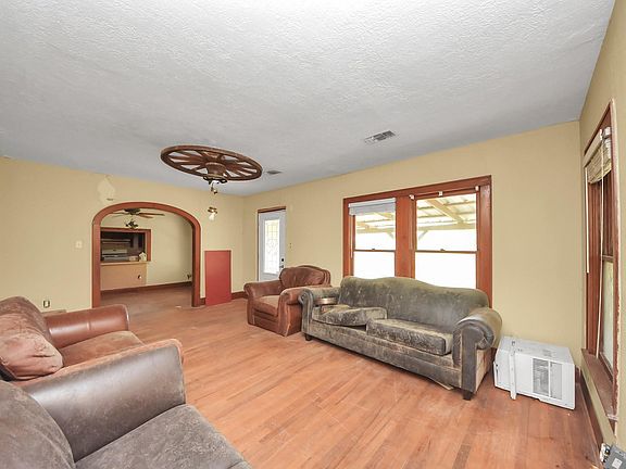 4th image of 1007 Sundown Meadows St