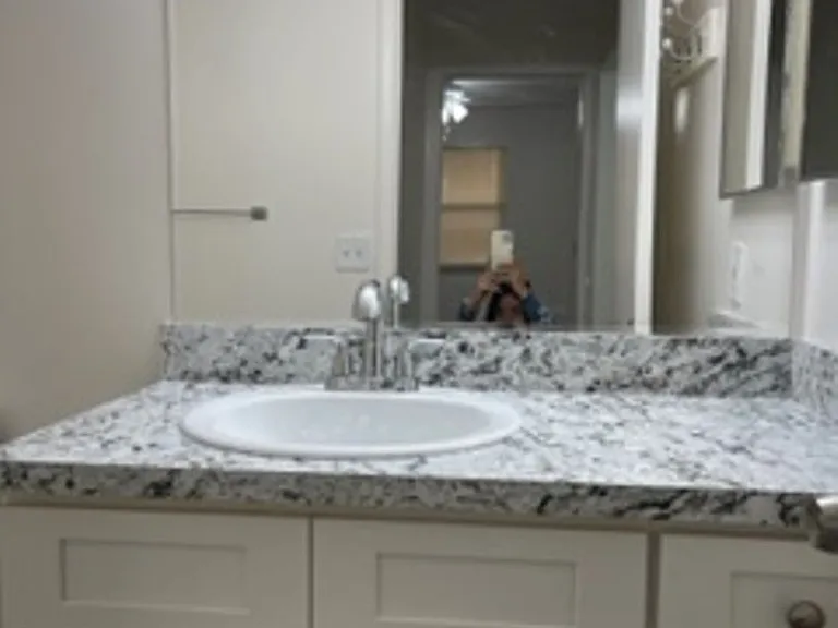 Woodfield Apartments — Photo 5
