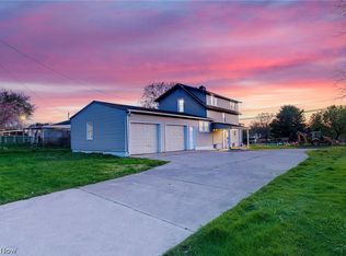 1224 Perry Dr SW, Canton, OH 44710