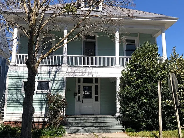 412 Johnson St — Photo 1