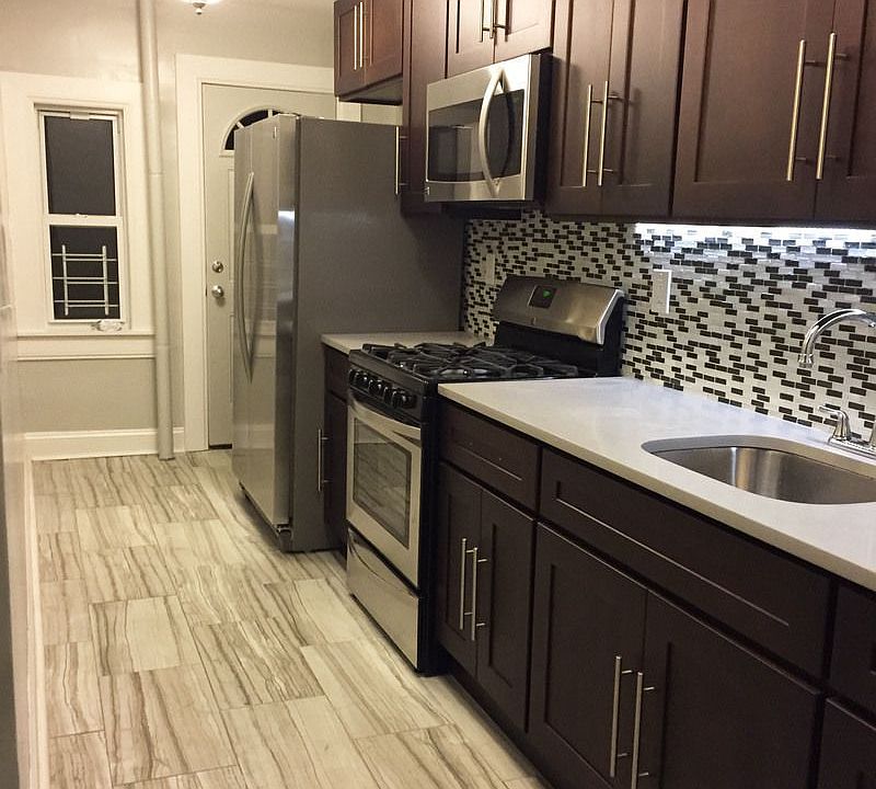 2nd image of 1199 Rogers Ave #1