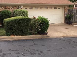 2 Bellengrath Dr, Longview, TX 75605