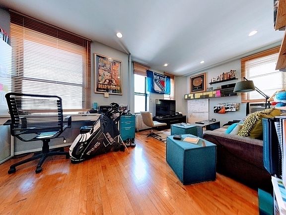 3rd image of 214 1st Ave #12B