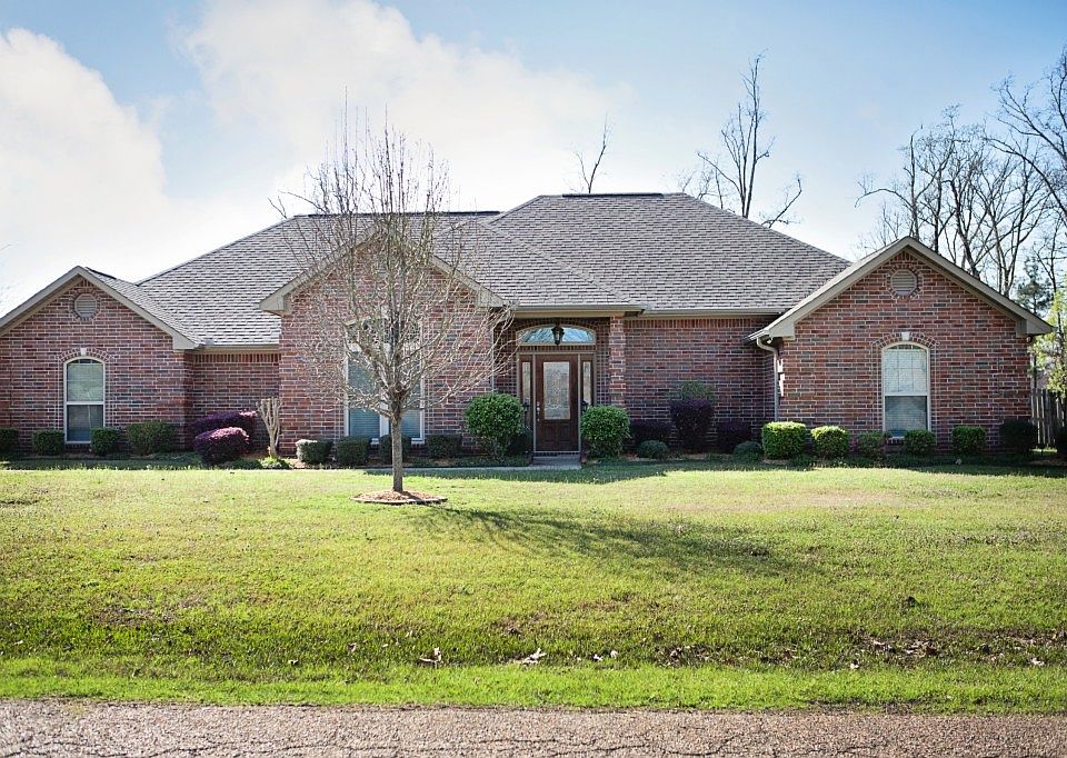 1st image of 6813 Sanderson Ln