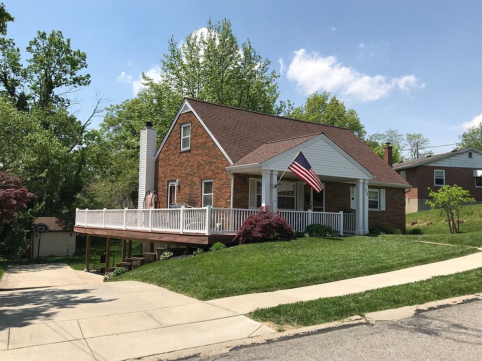 Amazing deck and basement!