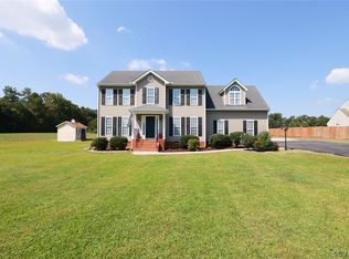 68 Drybridge Ct, Sandston, VA 23150