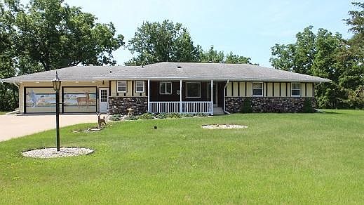 FRONT HOUSE