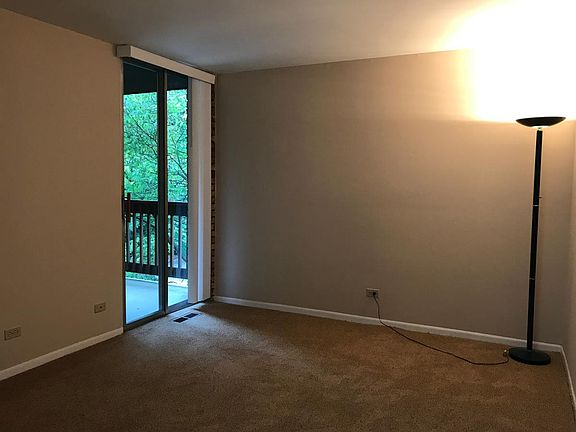 5th image of 5700 Hillcrest Ln