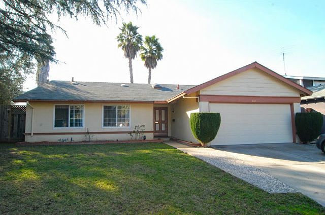 1st image of 6319 Sponson Ln