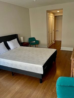 5th image of 30 Park Ave APT 17C