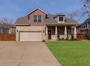 612 Winding Forest Dr, Grand Prairie, TX 75052