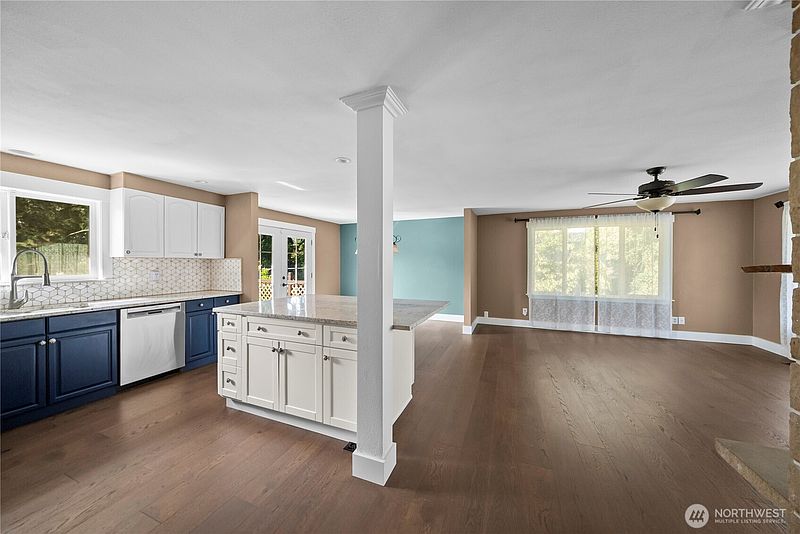 2nd image of 2529 SW 322nd Street