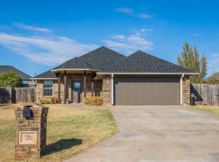 1306 Saddle Rock Dr, Elgin, OK 73538