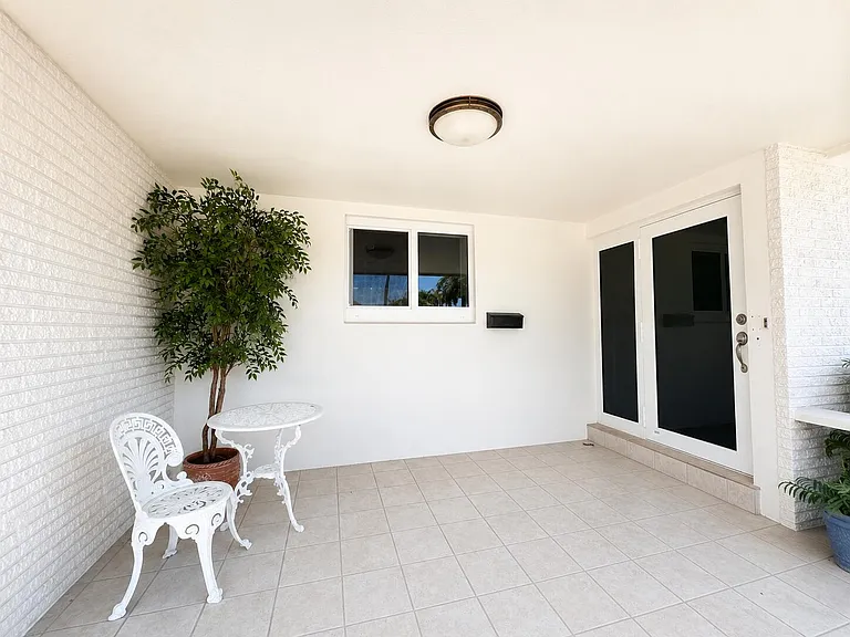 1155 Washington St — Photo 32