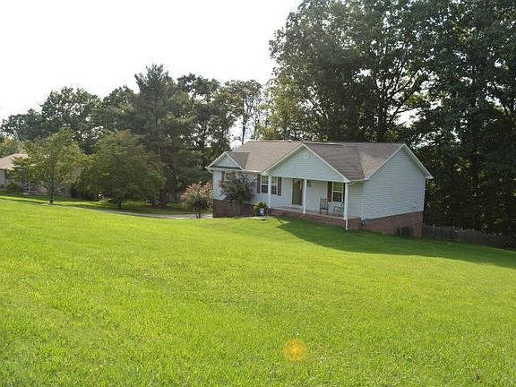 2nd image of 2943 W Hills Dr