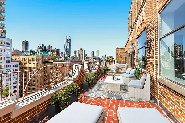 Rented by Corcoran | media 25