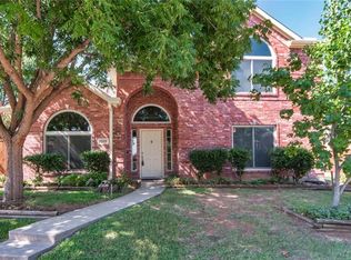 1220 Collin Dr, Lewisville, TX 75077