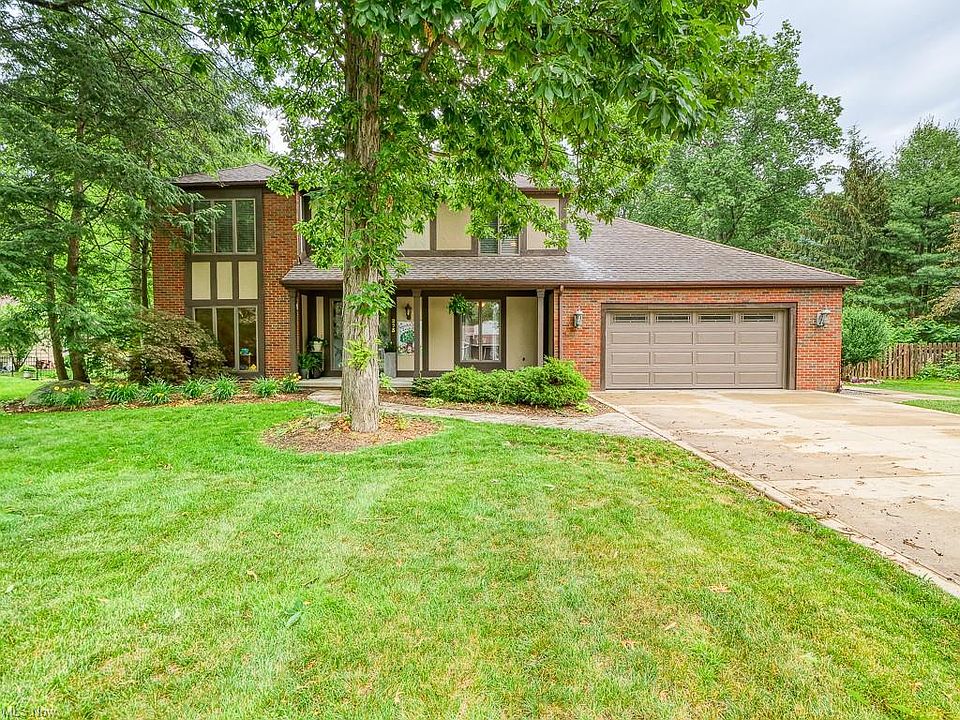 1st image of 273 Herrmann Dr