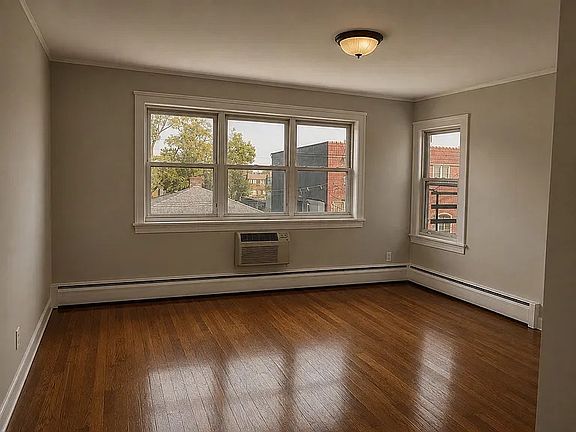 3rd image of 515 Anderson Ave #D1