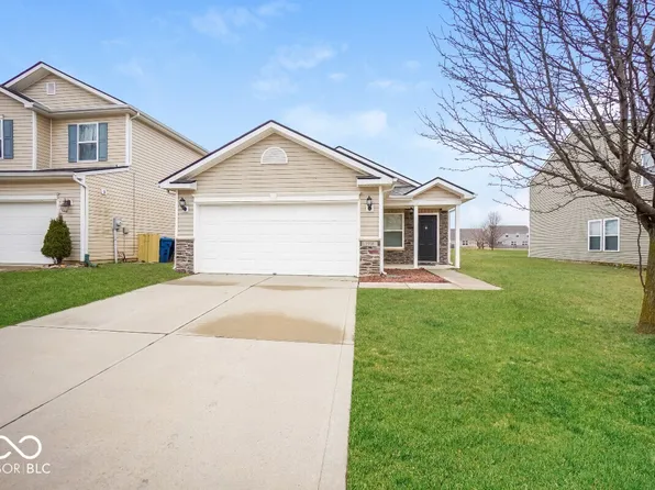 7726 Belmac Ln, Camby, IN 46113