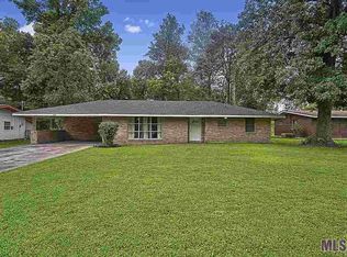 3055 Oakcrest Dr, Baton Rouge, LA 70814