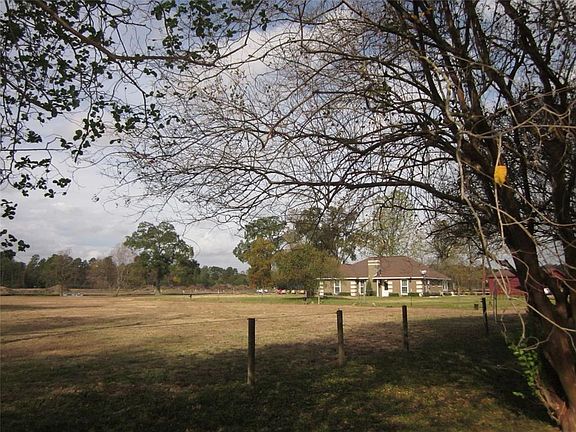 3rd image of 27549 Carraway Ln