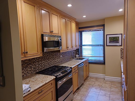 4th image of 504 Grand St #45D