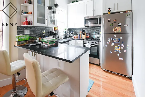 Rented by ERNY LLC | media 15