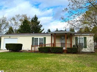 2353 Jenchris Ln, Mount Pleasant, MI